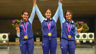 Asian Games gold medallist Esha Singh, Rhythm Sangwan and Manu Bhaker (L to R) (PTI) Asian Games gold medallist Esha Singh, Rhythm Sangwan and Manu Bhaker (L to R) (PTI)
