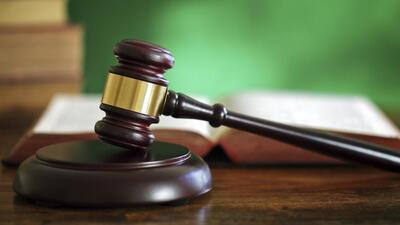The two properties had been attached by the court in 2018 to recover the compensation money awarded by the court. It has been learnt that a munadi (public announcement) of the auction was made on January 3. (Getty Images/iStockphoto) The two properties had been attached by the court in 2018 to recover the compensation money awarded by the court. It has been learnt that a munadi (public announcement) of the auction was made on January 3. (Getty Images/iStockphoto)