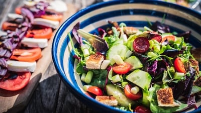 Stave Off Type 2 Diabetes: Embracing a Mediterranean diet might assist in preventing type 2 diabetes. This dietary pattern has been linked to enhanced insulin sensitivity, a reduced risk of developing type 2 diabetes, and improved blood sugar management in individuals with diabetes. (Unsplash) Stave Off Type 2 Diabetes: Embracing a Mediterranean diet might assist in preventing type 2 diabetes. This dietary pattern has been linked to enhanced insulin sensitivity, a reduced risk of developing type 2 diabetes, and improved blood sugar management in individuals with diabetes. (Unsplash)