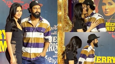 Katrina Kaif and Vicky Kaushal at Merry Christmas screening in Mumbai. (Viral Bhayani) Katrina Kaif and Vicky Kaushal at Merry Christmas screening in Mumbai. (Viral Bhayani)