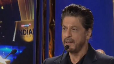Shah Rukh Khan becomes the Indian of the Year 2023. Shah Rukh Khan becomes the Indian of the Year 2023.