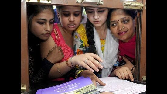 A total of 1,171 applicants have applied for the entry-level admissions in Chandigarh government schools (HT File)