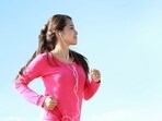 Brisk walking helps maintaining a healthy thyroid level 