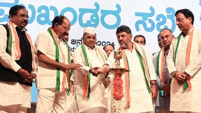 Karnataka Chief Minister Siddaramaiah with State Deputy Chief Minister DK Shivakumar in Bengaluru. (ANI Photo) (Savitha) Karnataka Chief Minister Siddaramaiah with State Deputy Chief Minister DK Shivakumar in Bengaluru. (ANI Photo) (Savitha)