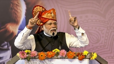 PM Modi inaugurated and addressed the 27th National Youth Festival in Nashik. He will later inaugurate the Atal Bihari Vajpayee Sewri-Nhava Sheva Atal Setu, built at a cost of about <span class='webrupee'>₹</span>17,840 crore. (PTI) PM Modi inaugurated and addressed the 27th National Youth Festival in Nashik. He will later inaugurate the Atal Bihari Vajpayee Sewri-Nhava Sheva Atal Setu, built at a cost of about <span class='webrupee'>₹</span>17,840 crore. (PTI)
