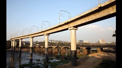The completion of this agreement helps the way for further progress in the Pune Metro Line-3 project. (HT PHOTO) The completion of this agreement helps the way for further progress in the Pune Metro Line-3 project. (HT PHOTO)