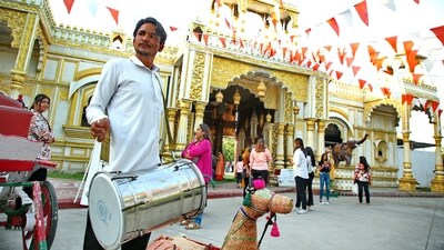Cultural Performances: In many regions, cultural performances such as traditional dances, music, and folk songs are organized during Makar Sankranti. These performances showcase the rich cultural heritage of India.&nbsp; (Photo: Raajessh Kashyap)