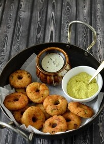 Medu vada (Pinterest) Medu vada (Pinterest)