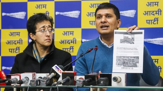 AAP leaders Atishi Singh and Saurabh Bharadwaj address a press conference at party office, in New Delhi, Friday, Jan. 12, 2024. (PTI)