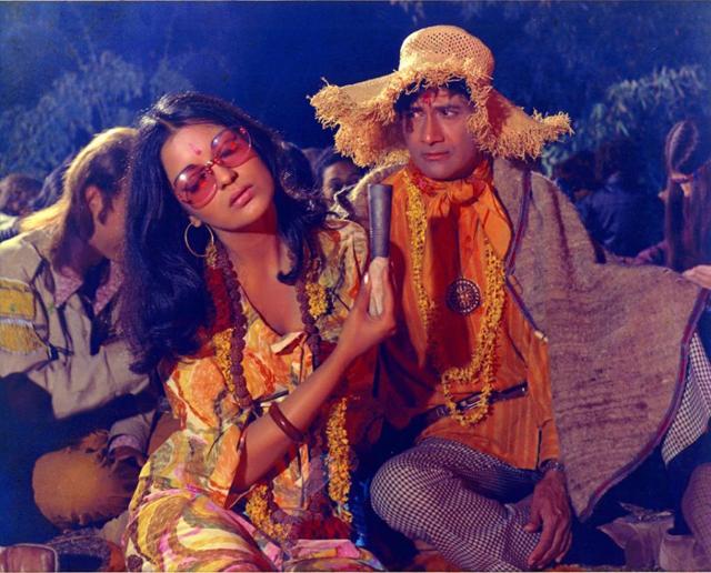 Zeenat Aman and Dev Anand in Hare Rama Hare Krishna (1971) (Film still) Zeenat Aman and Dev Anand in Hare Rama Hare Krishna (1971) (Film still)