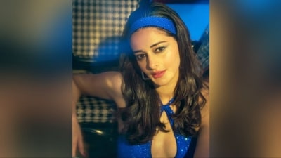 Assisted by make-up artist Stacey Gomes, Ananya got decked out in blue shimmery eyeshadow, smudged kajal, darkened eyebrows, rosy cheeks, glowing highlighter and a shade of pink lipstick. (Instagram/@ananyapanday) Assisted by make-up artist Stacey Gomes, Ananya got decked out in blue shimmery eyeshadow, smudged kajal, darkened eyebrows, rosy cheeks, glowing highlighter and a shade of pink lipstick. (Instagram/@ananyapanday)