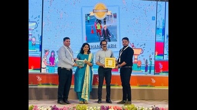 Chandigarh officials receiving the awards in Pimpri Chinchwad on Saturday. (HT Photo) Chandigarh officials receiving the awards in Pimpri Chinchwad on Saturday. (HT Photo)