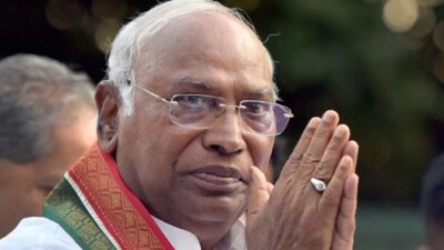 Congress president Mallikarjun Kharge (File Photo) Congress president Mallikarjun Kharge (File Photo)