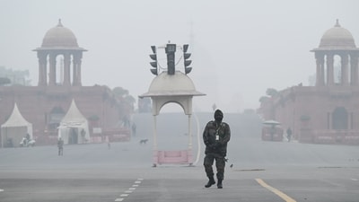 "In order to facilitate the uninterrupted movement of parade on Kartavyapath, there will be restrictions on the movement of traffic at Kartavyapath-Rafi Mar Crossing, Kartavyapath-Janpath Crossing, Kartavyapath-Man Singh Road Crossing and Kartavyapath-C-Hexagon, from 7:00 am to 12:00 pm on these gates," the Delhi Police said in an official statement. (HT Photo/Arvind Yadav) "In order to facilitate the uninterrupted movement of parade on Kartavyapath, there will be restrictions on the movement of traffic at Kartavyapath-Rafi Mar Crossing, Kartavyapath-Janpath Crossing, Kartavyapath-Man Singh Road Crossing and Kartavyapath-C-Hexagon, from 7:00 am to 12:00 pm on these gates," the Delhi Police said in an official statement. (HT Photo/Arvind Yadav)