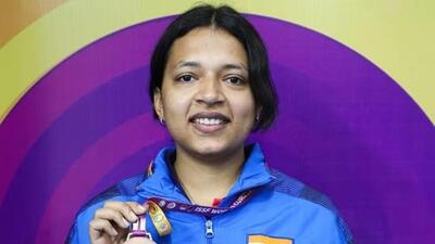 Punjab sports minister Gurmeet Singh Meet Hayer on Saturday congratulated Faridkot-based shooter Sift Kaur Samra for winning a Gold and Silver at the Asian Championship being held in Jakarta (HT File)
