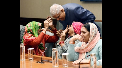 Vice-President Jagdeep Dhankhar interacts with farmers from ICAR- Central Institute for Research on Buffaloes, Sirsa Road, Hisar, Haryana, in Parliament house, in New Delhi. (ANI)