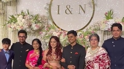 Aamir Khan poses with his full family at Ira Khan and Nupur Shikhare's wedding reception