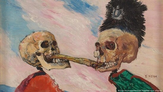 'Skeletons Fighting over a Pickled Herring' (1891) (Fine Art Images/Heritage Images/picture alliance)