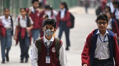 Delhi schools to start classes from 9 am due to cold weather conditions Delhi schools to start classes from 9 am due to cold weather conditions