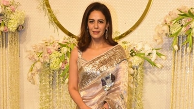 Mona Singh was among Aamir Khan's many co-stars who attended his daughter Ira Khan's reception. She was seen as Aamir's mom in Laal Singh Chaddha and sister-in-law in 3 Idiots. Mona Singh was among Aamir Khan's many co-stars who attended his daughter Ira Khan's reception. She was seen as Aamir's mom in Laal Singh Chaddha and sister-in-law in 3 Idiots. 