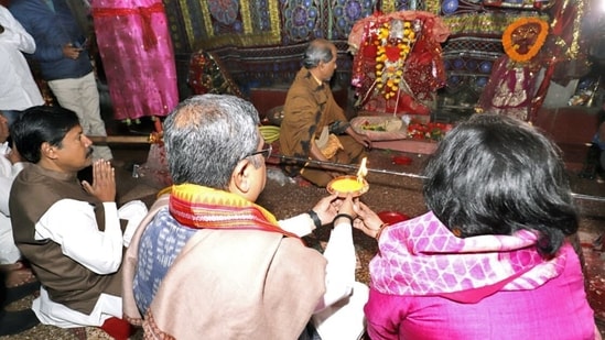 Union education minister Dharmendra Pradhan offers prayers at Maa Hingula Temple during the Makar Sankranti festival in Odisha's Talcher on Sunday.(X/Dharmendra Pradhan)