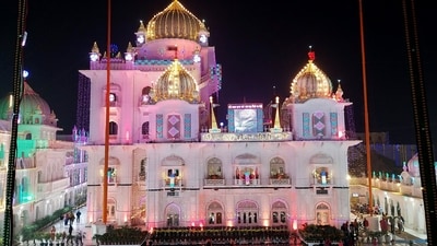 The Takhat Shri Harimandir Ji Patna Sahib Gurudwara was illuminated during the Lohri festival and the celebration of Guru Gobind Singh's birthday in Patna. (ANI) The Takhat Shri Harimandir Ji Patna Sahib Gurudwara was illuminated during the Lohri festival and the celebration of Guru Gobind Singh's birthday in Patna. (ANI)