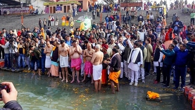 Congress leaders Avinash Pande, Deepender S Hooda, Ajay Rai along with party leaders and supporters take a holy dip in the Saryu river. (ANI) Congress leaders Avinash Pande, Deepender S Hooda, Ajay Rai along with party leaders and supporters take a holy dip in the Saryu river. (ANI)