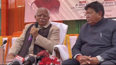 Haryana chief minister Manohar Lal Khattar along with Speaker Gian Chand Gupta at the medical college foundation stone-laying function in Panchkula on Monday. (HT Photo) Haryana chief minister Manohar Lal Khattar along with Speaker Gian Chand Gupta at the medical college foundation stone-laying function in Panchkula on Monday. (HT Photo)
