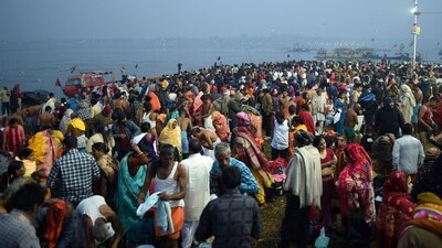 Magh Mela officer Dayanand Prasad said around 12.50 lakh devotees took a dip in the Ganga river by 12 noon.&nbsp; (REUTERS)