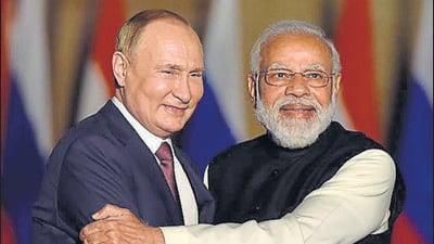 New Delhi, India - Dec. 6, 2021: Prime Minister Narendra Modi with Russian President Vladimir Putin prior to their delegation meeting at Hyderabad House, in New Delhi, India, on Monday, December 6, 2021. (Photo by Sanjeev Verma/ Hindustan Times) (Sanjeev Verma/HT PHOTO) New Delhi, India - Dec. 6, 2021: Prime Minister Narendra Modi with Russian President Vladimir Putin prior to their delegation meeting at Hyderabad House, in New Delhi, India, on Monday, December 6, 2021. (Photo by Sanjeev Verma/ Hindustan Times) (Sanjeev Verma/HT PHOTO)