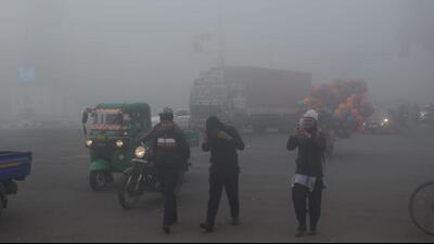 Students going to school in Chandigarh on a foggy Monday morning. Schools in Haryana will reopen after the winter break on Tuesday. (Ravi Kumar/HT)