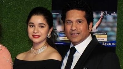 Sara Tendulkar (L) with father Sachin (HT File Photo) Sara Tendulkar (L) with father Sachin (HT File Photo)