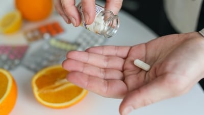 6. Consider supplements: Some people find relief from joint pain through the use of supplements like glucosamine and chondroitin. Consult with your healthcare provider before starting any new supplements. (Pexels) 6. Consider supplements: Some people find relief from joint pain through the use of supplements like glucosamine and chondroitin. Consult with your healthcare provider before starting any new supplements. (Pexels)