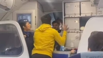 IndiGo passenger assaults pilot amid chaos due to flight delays (Twitter )