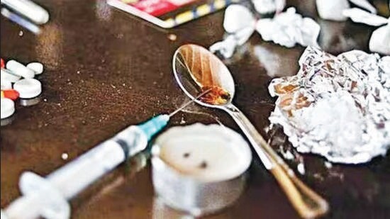 Until January 7, around 274 addicts booked in different cases for possession of narcotics in Punjab, opted for treatment under Section 64 (a) of the NDPS Act. (HT File)