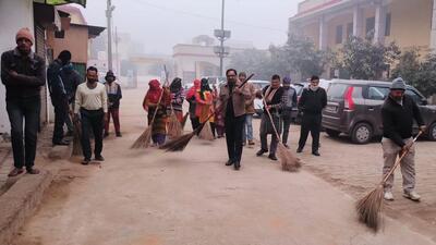 According to district magistrate (Gautam Budh Nagar), Manish Kumar Verma, in view of the upcoming consecration ceremony in Ayodhya, and the Republic Day, all government departments have been directed to carry out cleaning exercise in their respective buildings and offices. (HT Photo) According to district magistrate (Gautam Budh Nagar), Manish Kumar Verma, in view of the upcoming consecration ceremony in Ayodhya, and the Republic Day, all government departments have been directed to carry out cleaning exercise in their respective buildings and offices. (HT Photo)