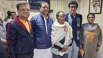Giridhar Gamang’s son Shishir on Saturday shared the family’s photograph of their meeting with Congress leader Ajay Bose. (Facebook/shishir.gamang.7)