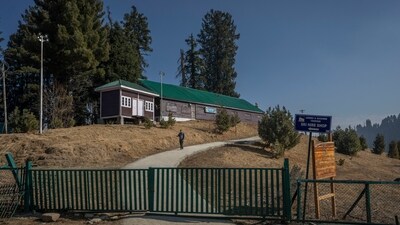 Hotels in the region are eagerly anticipating fresh snowfall to attract tourists seeking the panoramic views of snow-capped peaks. (AP) Hotels in the region are eagerly anticipating fresh snowfall to attract tourists seeking the panoramic views of snow-capped peaks. (AP)