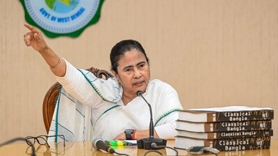 West Bengal Chief Minister Mamata Banerjee addresses a press conference at Nabanna in Howrah on January 16. (PTI) West Bengal Chief Minister Mamata Banerjee addresses a press conference at Nabanna in Howrah on January 16. (PTI)