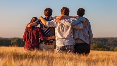 The teenage years are a rollercoaster ride for most youngsters, filled with the joy of success, sorrow of losses, blooming romance and perfect friendships (Pixabay)