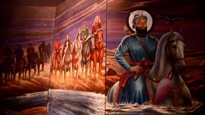 Guru Gobind Singh was a fearless leader who never fought for personal gain or revenge, but rather for the pursuit of truth and justice. Throughout his life, he engaged in numerous battles against the Mughal Empire and their allies, totaling 21 battles. Some of the notable battles include the Battle of Bhangani, the Battle of Nadaun, the Battle of Anandpur, the Battle of Chamkaur, the Battle of Muktsar, and the Battle of Khidrana. (HT Photo/Ravi Kumar) Guru Gobind Singh was a fearless leader who never fought for personal gain or revenge, but rather for the pursuit of truth and justice. Throughout his life, he engaged in numerous battles against the Mughal Empire and their allies, totaling 21 battles. Some of the notable battles include the Battle of Bhangani, the Battle of Nadaun, the Battle of Anandpur, the Battle of Chamkaur, the Battle of Muktsar, and the Battle of Khidrana. (HT Photo/Ravi Kumar)