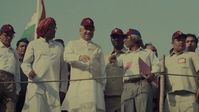 A still from Main Atal Hoon 2nd trailer. A still from Main Atal Hoon 2nd trailer.