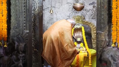 According to legend, Lepakshi is believed to be the spot where the mythical vulture Jatayu landed after sustaining severe injuries while trying to rescue Sita from the demon king Ravana, who had abducted her. The Lepakshi temple complex also has idols of Lord Shiva, Vishnu, Papanatheswara, Raghunatha, Rama and other deities. In photos shared on X, the PM was seen worshipping these dieties. (X/Narendra Modi) According to legend, Lepakshi is believed to be the spot where the mythical vulture Jatayu landed after sustaining severe injuries while trying to rescue Sita from the demon king Ravana, who had abducted her. The Lepakshi temple complex also has idols of Lord Shiva, Vishnu, Papanatheswara, Raghunatha, Rama and other deities. In photos shared on X, the PM was seen worshipping these dieties. (X/Narendra Modi)