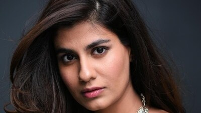 Shreya Dhanwanthary shared a tweet on the current situation of the Indian airlines. Shreya Dhanwanthary shared a tweet on the current situation of the Indian airlines.