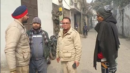 Police officials investigation the incident, which took place in Jain Colony, Ludhiana, on Monday afternoon. (HT File)