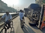 After analysing accidents for five years, if the traffic police find that a particular stretch of 500 metres has seen 10 fatalities or five accidents in three consecutive years, they mark the area as a “blackspot.”