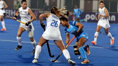 Players vie for the ball during the FIH Paris Olympic Qualifiers 2024 match between India and Italy, in Ranchi (Somnath Sen) Players vie for the ball during the FIH Paris Olympic Qualifiers 2024 match between India and Italy, in Ranchi (Somnath Sen)