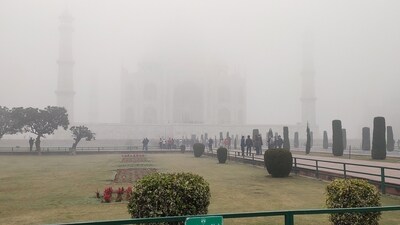 Minimum temperatures on Tuesday ranged from 2 degrees Celsius to 5 C (35.6 degrees Farenheit to 41 F) in New Delhi, the capital, and the most populous state of Uttar Pradesh. (ANI) Minimum temperatures on Tuesday ranged from 2 degrees Celsius to 5 C (35.6 degrees Farenheit to 41 F) in New Delhi, the capital, and the most populous state of Uttar Pradesh. (ANI)