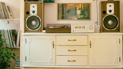 Amazon Republic Day Sale: Elevate your audio experience with exclusive deals on home theatre systems. (Pexels) Amazon Republic Day Sale: Elevate your audio experience with exclusive deals on home theatre systems. (Pexels)