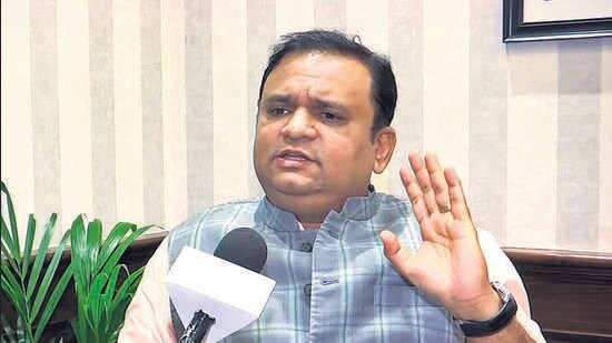 Mumbai, Jan 11 (ANI): Maharashtra Speaker Rahul Narwekar speaks to the media on his verdict on Maharashtra MLAs, in Mumbai on Thursday. (ANI Photo) (ANI)